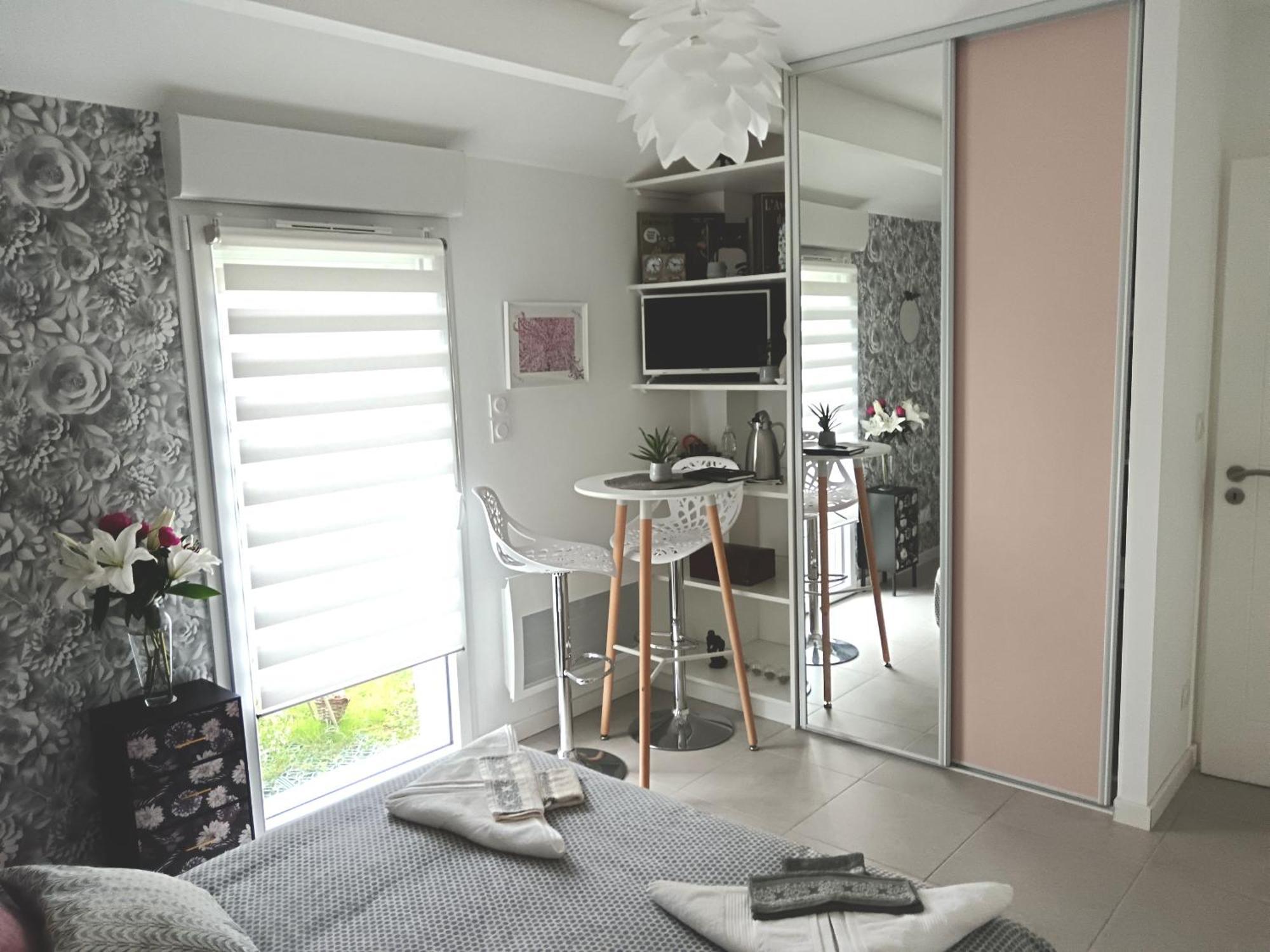 Appartement Olido à Saint-Médard-en-Jalles Extérieur photo